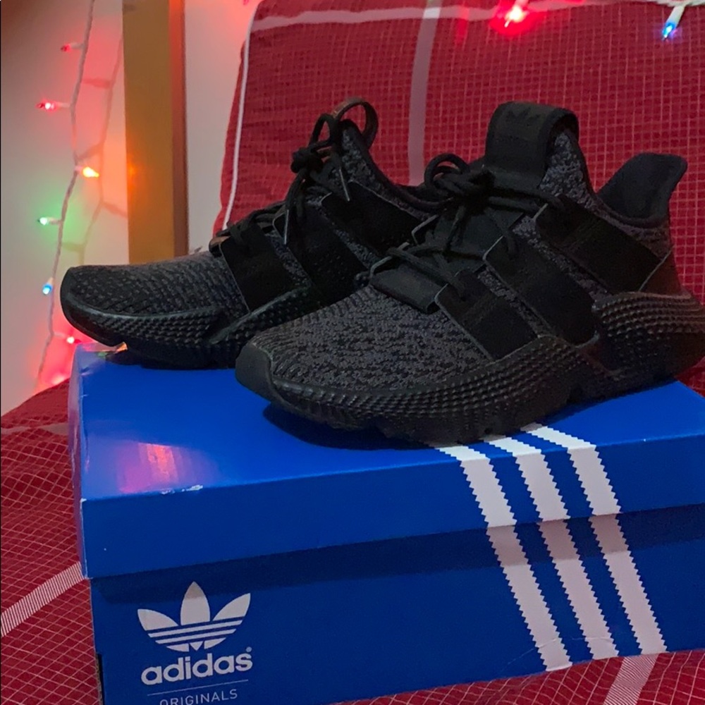 Adidas Women’s Black Shoes *no box*